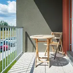 Relax Park I 아파트호텔 4*