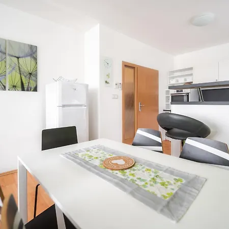 Aparthotel Relax Park I 4*